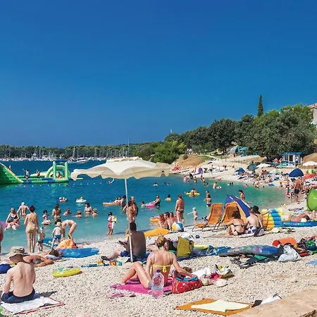 Cozy In With Wifi Holiday home Pula