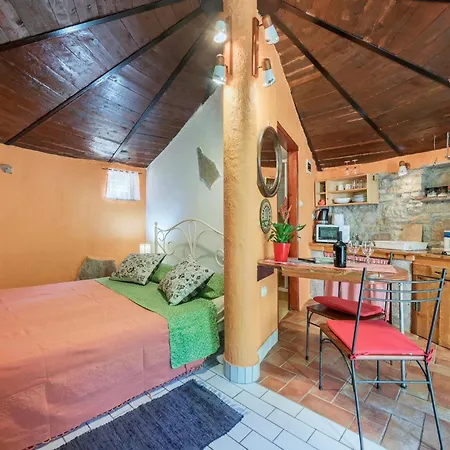 Дом отдыха Cozy In With Wifi Пула