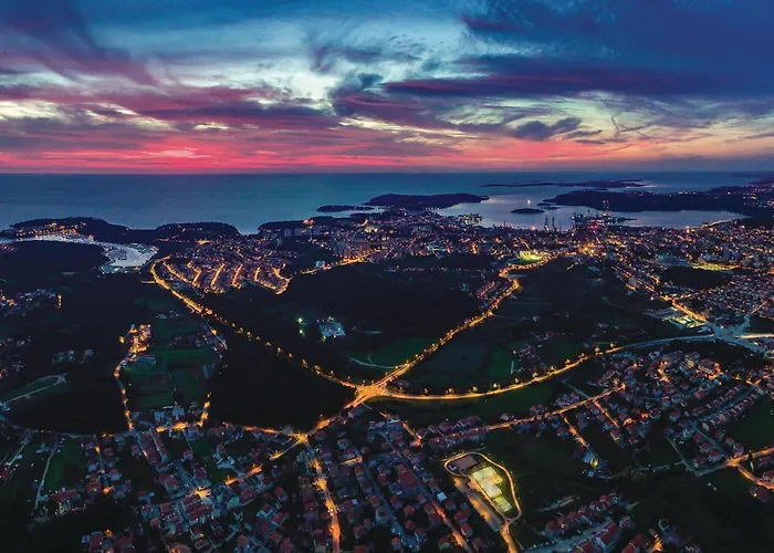 Cozy In With Wifi 度假居 普拉